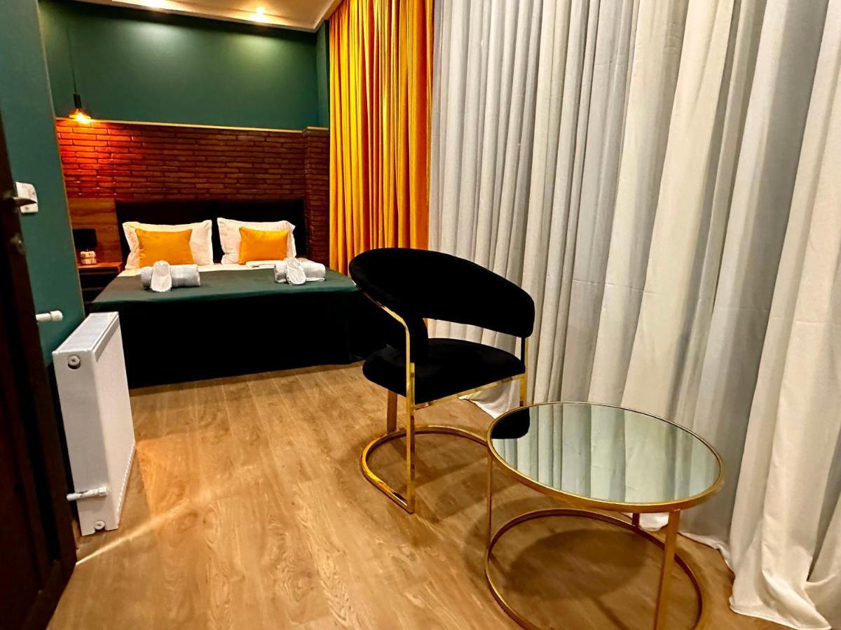 Terrace Center Hotel