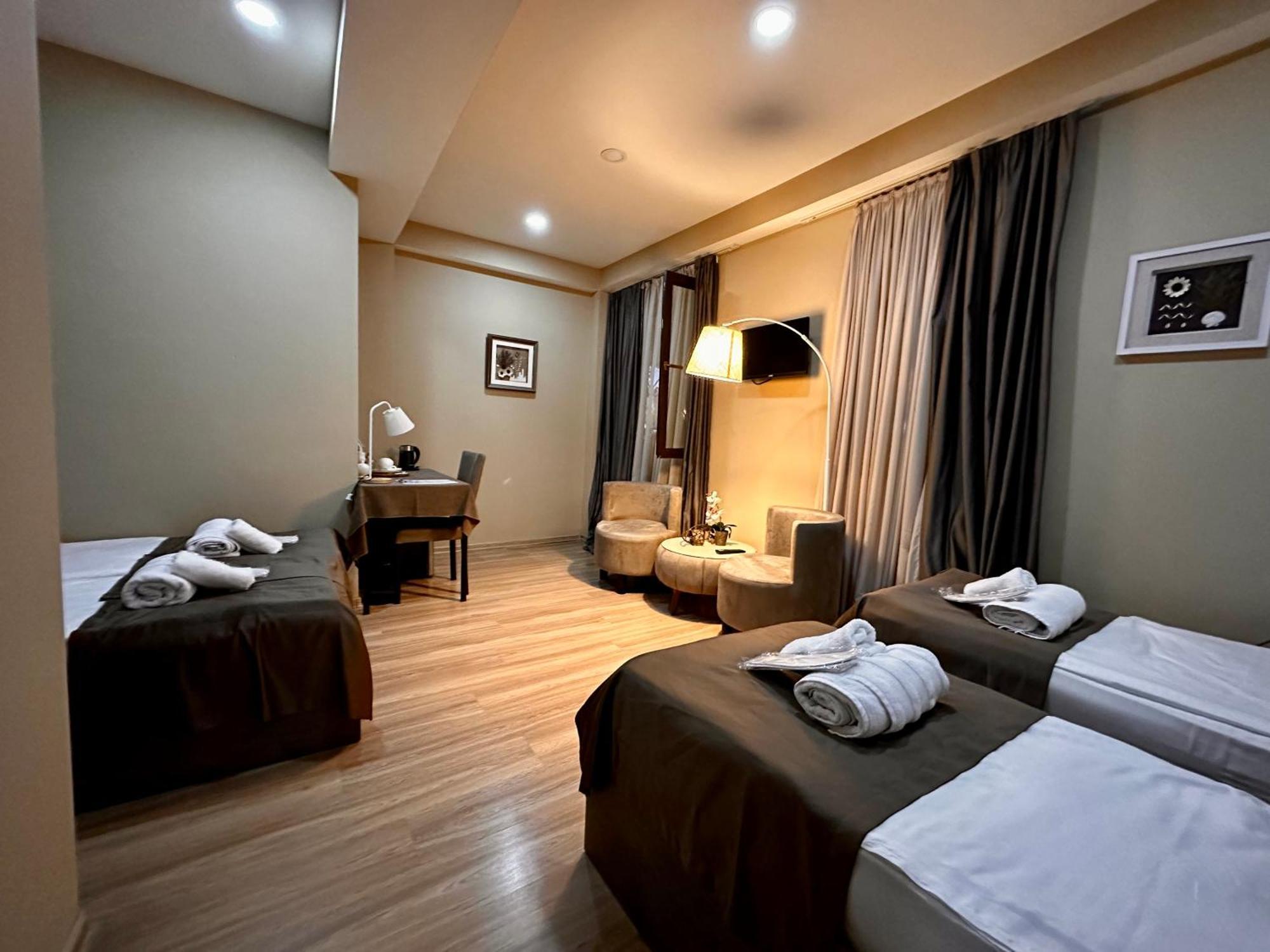 Hotel Terrace Center *