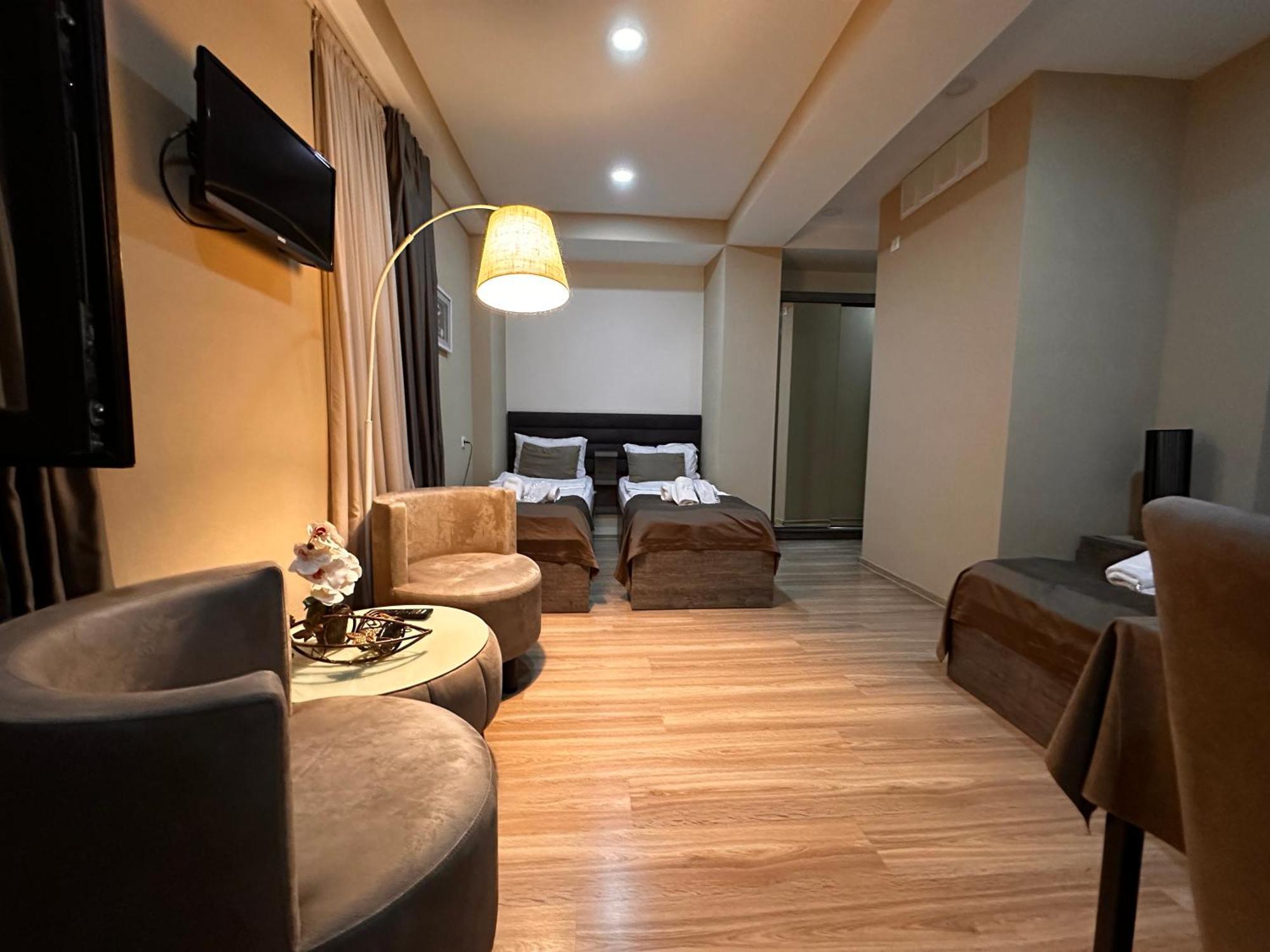 Hotel Terrace Center *