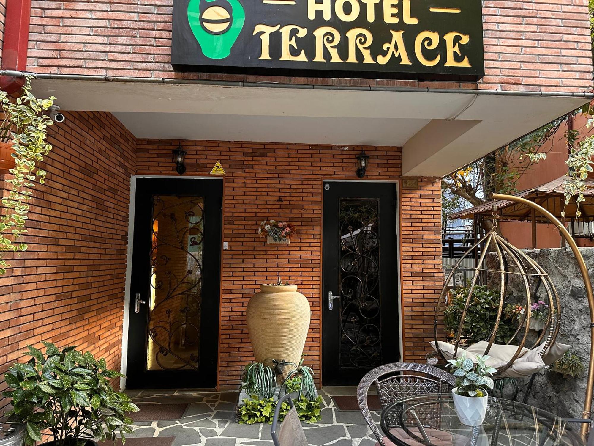 Terrace Center * Tbilisi