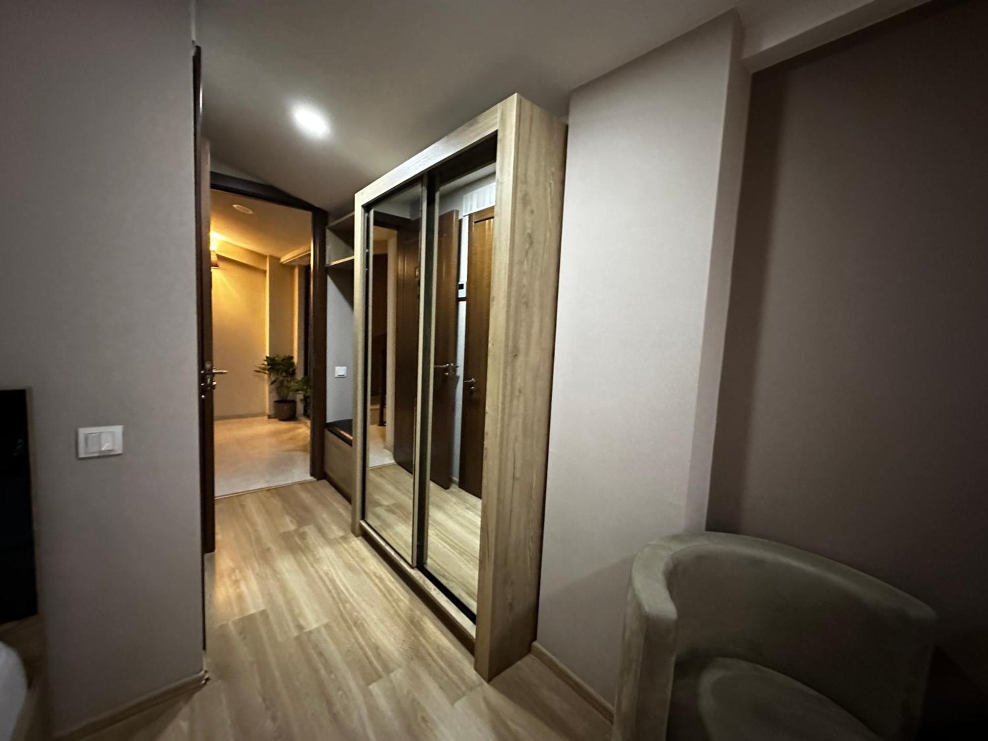 Hotel Terrace Center *