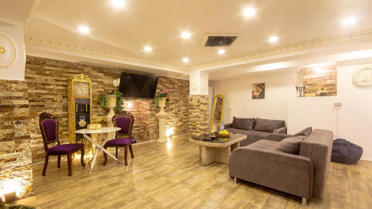 Terrace Center فندق *